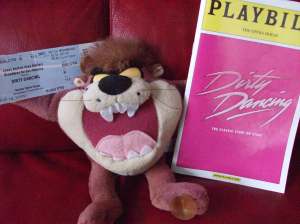 taz-holds-souvenirs-from-dirty-dancing-209